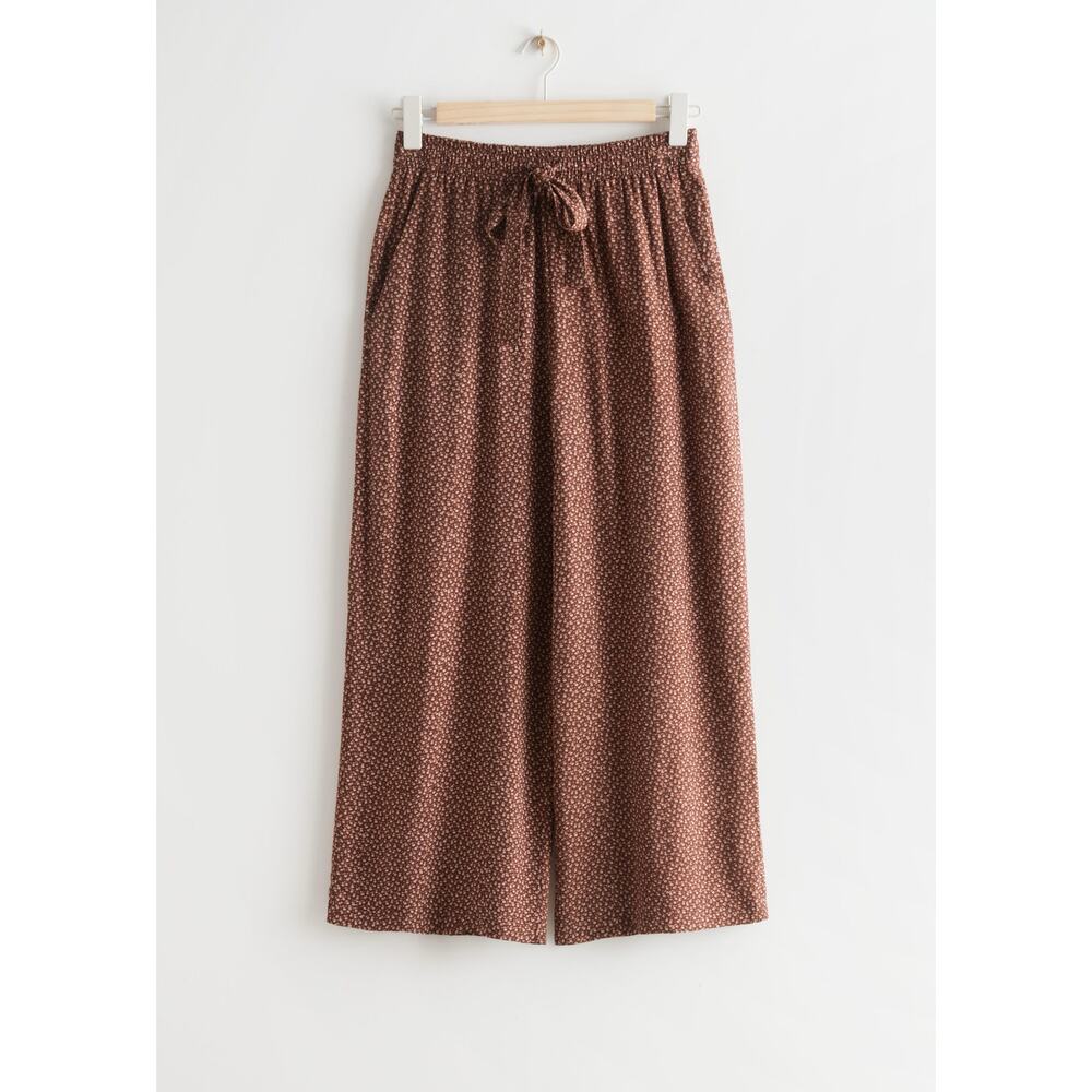 & Other Stories Ditsy Floral Co-ord in brown Size 38✨